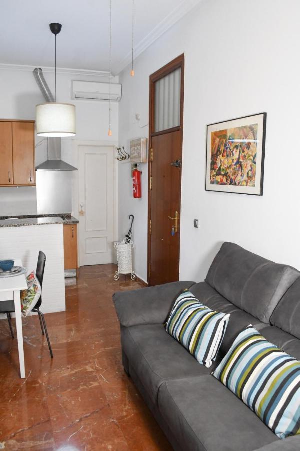 Ferienwohnung Apartamento Descalzos Sevilla Exterior foto