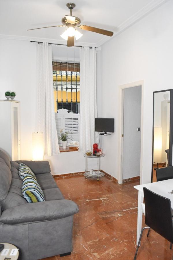 Ferienwohnung Apartamento Descalzos Sevilla Exterior foto